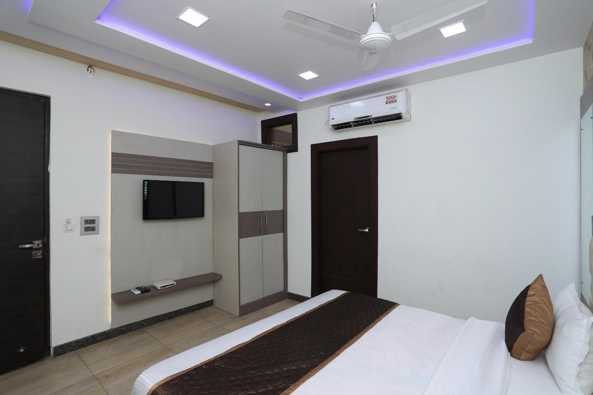 Oyo Hotel Vaishnavi Heritage Inn Agra Kültér fotó